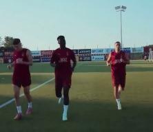 Galatasaray'da maaş &ouml;demeleri ve yapılan zam krizi patlak verdi! 