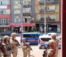 Su&ccedil; &ouml;rg&uuml;t&uuml; lideri Yunanistan&rsquo;a ka&ccedil;ma hazırlığı yaparken yakalandı