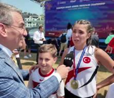 T&uuml;rk pentatlon tarihinde bir ilk: İlke &Ouml;zy&uuml;ksel Mihrioğlu Avrupa şampiyonu!