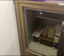 Alihan Kuriş'in evindeki &ccedil;elik kasadan servet &ccedil;ıktı!