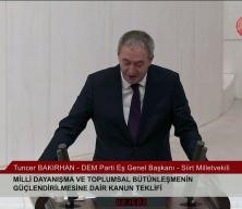 DEM Parti Eş Genel Başkanı Tuncer Bakırhan k&uuml;resel g&uuml;&ccedil;lerin bozulan oyun planlarını a&ccedil;ıkladı