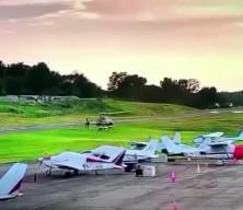 Havada dehşet anları: U&ccedil;ak ile helikopter &ccedil;arpıştı!