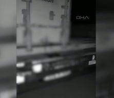 G&uuml;mr&uuml;k kapısında iki TIR arasında sıkışan s&uuml;r&uuml;c&uuml; &ouml;ld&uuml;