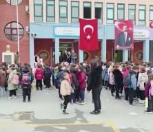 Okullara 30 bin bah&ccedil;e g&ouml;revlisi alınacak!