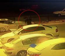 Tokat'ta  yaya ge&ccedil;idinde otomobilin &ccedil;arptığı kadın hayatını kaybetti