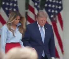 Beyaz Saray'ı &ccedil;alkalayan iddialar Melania Trump'ı rahatsız etti