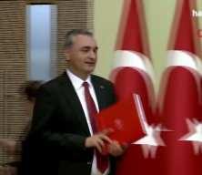 Yeni Parti ve CHP arasında belediye &ccedil;alışanlarına "&Uuml;ye Ol" baskısı