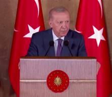 Cumhurbaşkanı Erdoğan: Hi&ccedil;bir dostumuzu, kardeşimizi yarı yolda bırakmayız