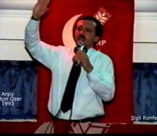 Cumhurbaşkanı Erdoğan'ın 33 yıl &ouml;nce g&uuml;n&uuml;m&uuml;z&uuml; d&uuml;ş&uuml;nerek yaptığı konuşma
