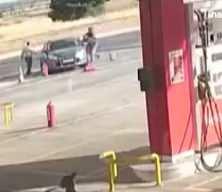 Gaziantep'teki kanlı hesaplaşmanın kamera g&ouml;r&uuml;nt&uuml;leri: 2 &ouml;l&uuml;, 5 yaralı