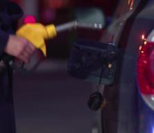 H&uuml;rm&uuml;z Boğazı&rsquo;nda risk s&uuml;r&uuml;yor: ABD&rsquo;nin petrol rezervlerinde tarihi gerileme