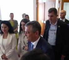 Yeni Parti&rsquo;nin &uuml;ye rakamları a&ccedil;ıklandı: İmamoğlu ve &Ouml;zel cephesinde hayal kırıklığı