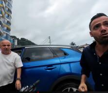 Rize'de trafikte bisiklet s&uuml;r&uuml;c&uuml;s&uuml;ne saldırı kameraya yansıdı