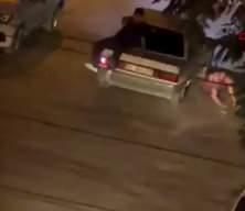 Şanlıurfa&rsquo;da bagajda yolculuk yapan gen&ccedil; son anda ezilmekten kurtuldu
