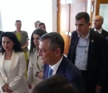 İYİ Parti rotayı &ccedil;izdi: &Ouml;zg&uuml;r &Ouml;zel&rsquo;e ge&ccedil;it yok, aday belli oldu