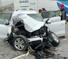 Samsun&rsquo;da SUV ara&ccedil; direğe &ccedil;arptı: &Ouml;l&uuml; ve yaralılar var