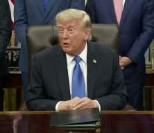 Trump: Elimizde hi&ccedil; m&uuml;himmatımız kalmadığını s&ouml;yleyenler vatan hainidir!