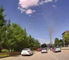 Erzurum'da ilgin&ccedil; hava olayı: G&uuml;nl&uuml;k g&uuml;neşlik havada hortum &ccedil;ıktı