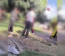 Parkta akran dehşeti: 17 yaşındaki &ccedil;ocuğu d&ouml;v&uuml;p videosunu ailesine g&ouml;nderdiler