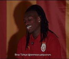 Rafael Leao'dan Galatasaray itirafı: &ldquo;Okan Buruk ilk g&uuml;nden g&uuml;ven verdi&rdquo;