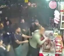 Gaziosmanpaşa&rsquo;da taciz iddiası sonrası &ccedil;ift darbedildi