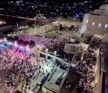 İsrail Başbakanı Netanyahu ve binlerce İsraillinin Burak Duvarı'na baskın yaptı