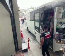 İstanbul'da uyuşturucu ve fuhuş soruşturmalarında g&ouml;zaltına alınan 21 ş&uuml;pheli Adli Tıp'ta