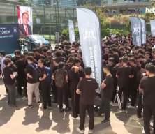 Kadık&ouml;y AİHL'de başarılı &ouml;ğrencilere TOGG hediye edildi