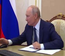  Putin, oyunu uzaktan kullandı
