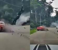 S&uuml;ratli motosikletli karşı şeride ge&ccedil;ince feci kazaya neden oldu