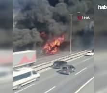 TEM Otoyolu kilit: Seyir halindeki tır alev alev yandı