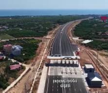 52 kilometrelik otoyolda sona gelindi! 2,5 saatlik yolculuk 18 dakikaya d&uuml;şecek