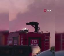 G&ouml;revi bitirdi vakti ka&ccedil;ırmadı: &Ouml;nce ateşi s&ouml;nd&uuml;rd&uuml; sonra namaza durdu