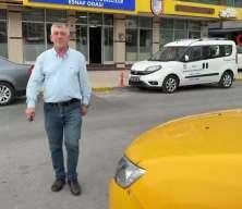 İzmir'de taksici 920 TL beklerken hesabında servet yattı