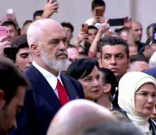 Arnavutluk başbakanı Edi Rama, Alman basınına T&uuml;rkiye dersi verdi