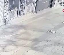 Etek giyip kurşun yağdırdılar: Gece vakti iş yerini basan saldırganlara film gibi operasyon