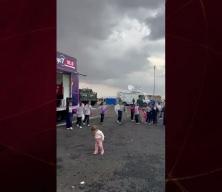 Şanlıurfa TEKNOFEST'te &Ccedil;elik Kubbe&rsquo;nin &ouml;n&uuml;nde halay coşkusu!