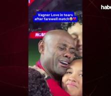Vagner Love emekli oldu! İşte jubile ma&ccedil;ından g&ouml;r&uuml;nt&uuml;ler