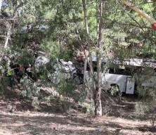 Aydın'da otob&uuml;s şarampole u&ccedil;tu: 2 &ouml;l&uuml; 9 yaralı