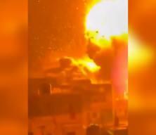 İsrail ordusu Gazze'nin Sabra Mahallesi'nde bir eve bomba yağdırdı!