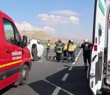 Nevşehir kahreden kaza: 2 &ouml;l&uuml;, 1 yaralı