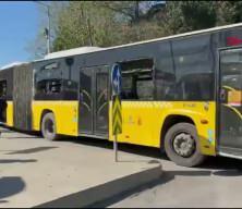 Sultangazi'de İETT otob&uuml;s&uuml; duvara &ccedil;arptı: Yaralılar var!