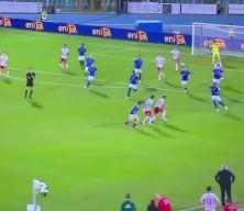 Bir d&ouml;nem S&uuml;per Lig devinde oynamıştı! Kendi sahasından attığı gol g&uuml;ndem oldu
