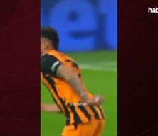 Arda Turan fırtınası Şampiyonlar Ligi'nde de s&uuml;r&uuml;yor! İlk zaferini yaşadı