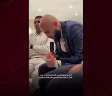 Manchester United'ın yıldızından g&ouml;n&uuml;lleri fetheden Kur&rsquo;an-ı Kerim tilaveti