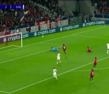 Aslan Fransa'da k&uuml;kredi! Cimbom Lille'e gol yağdırdı
