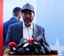 Somali Cumhurbaşkanı Mahmud, &Ccedil;ağrı Bey sondaj gemisini ziyaret etti
