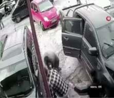Kayseri'deki oto tamircisinde kanlı saldırı kamerada