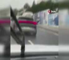 Avcılar&rsquo;da aynı ara&ccedil;la ikinci perde! Kamerayı g&ouml;r&uuml;nce plakaları s&ouml;kt&uuml;ler