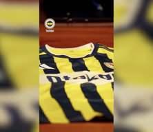 Fenerbah&ccedil;e, milli araya kadar Dirk Kuyt'a emanet